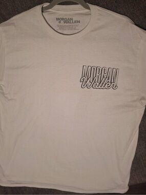Morgan Wallen White Short-Sleeve Logo Tee size medium